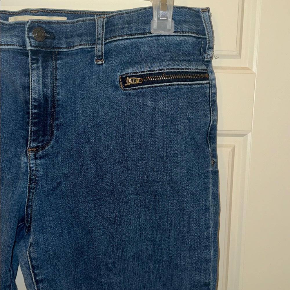 Gap Jeans - Picture 3 of 5